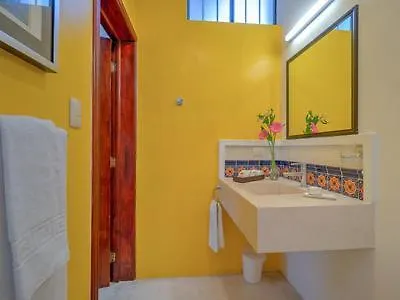 Casa 411 Bed & Breakfast Merida