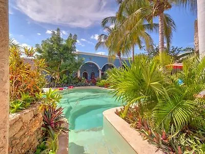 Casa 411 Bed & Breakfast Merida