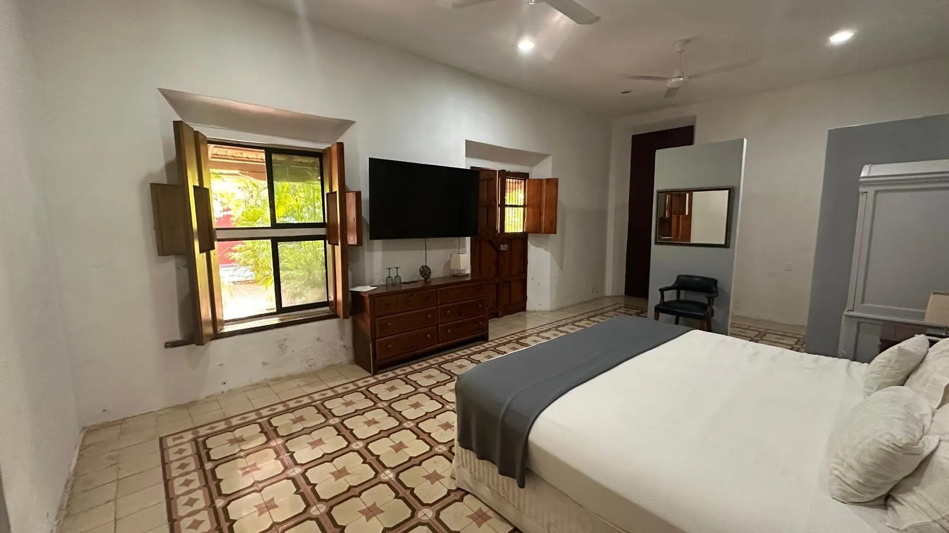 Casa 411 Bed & Breakfast Merida