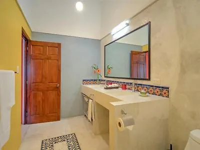 메리다 Casa 411 B&B